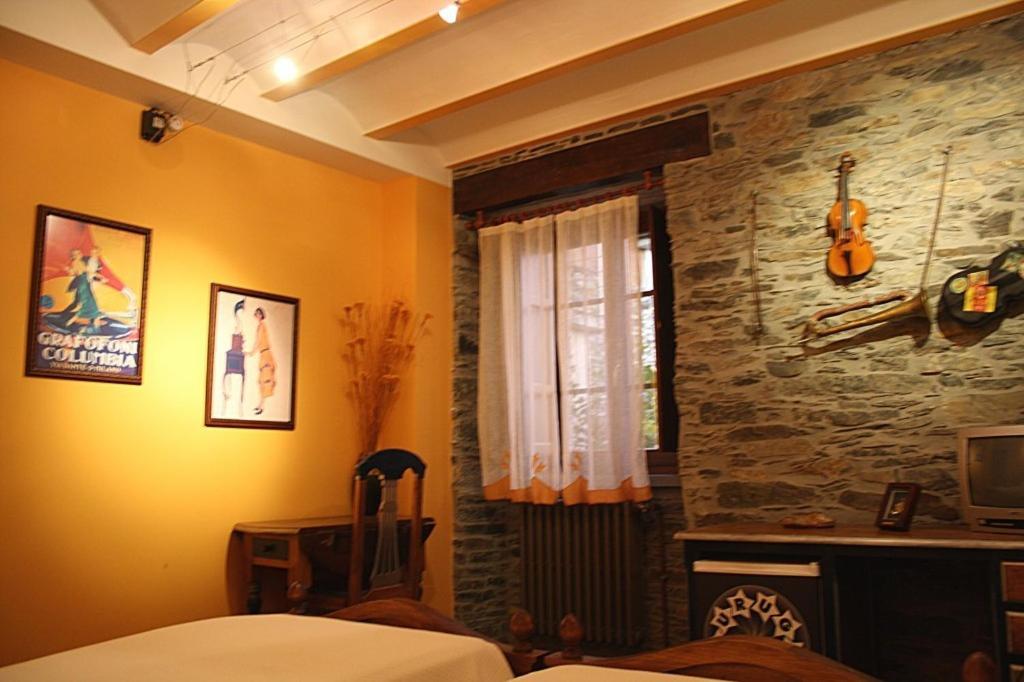 Casona El Gurugu Hotel Luarca Exterior photo